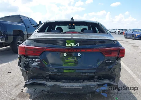 2024 Kia Forte Gt-Line из США, поврежденный, VIN 3KPF54AD4RE728820